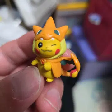 메가 리자몽 피카츄 미니 피규어