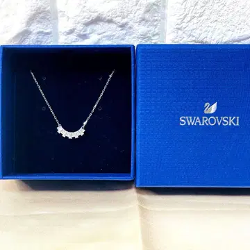 스와로브스키 목걸이 바게트풍 실버 박스 포함 새상품급 고급 섬세함