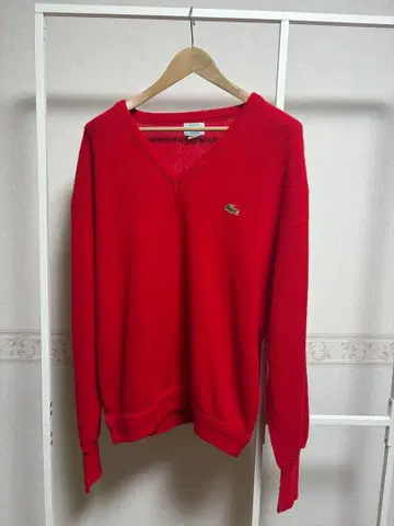 IZOD Lacoste 레드 V넥 스웨터