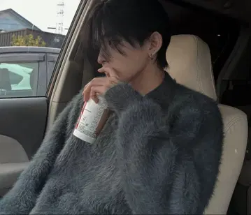 Radiant 란군 착용 니트