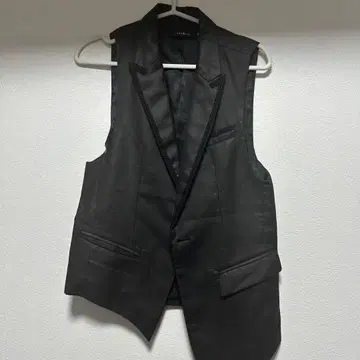 CIVARIZE 블랙 베스트