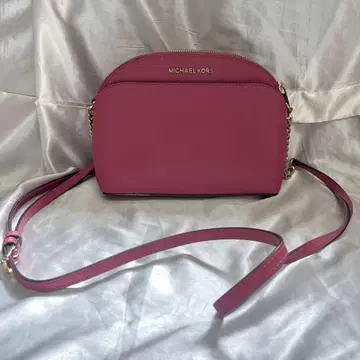 [새상품급] 마이클코어스 숄더백 핑크 가죽 크로스 바디 사선 가방