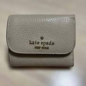 케이트 스페이드 3단 폴더형 지갑 베이지