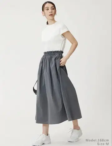 새상품급 PLST 하이 스트레치 나일론 도킹 원피스