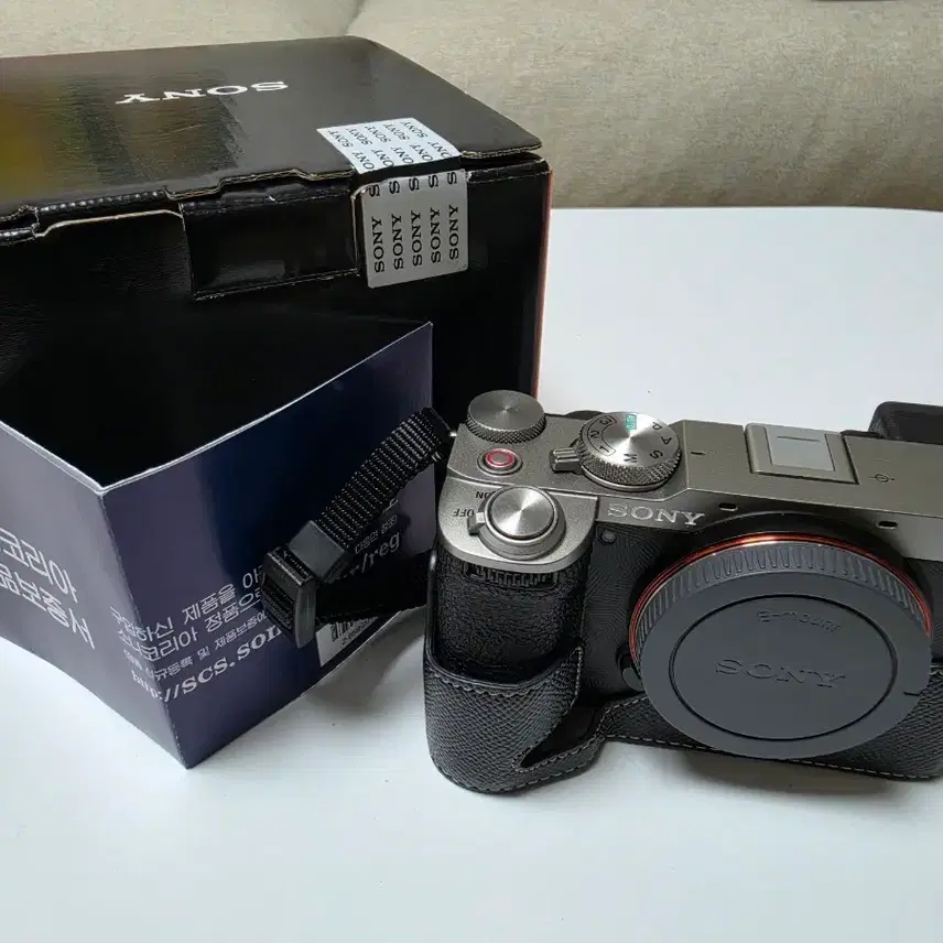 소니 A7C2 풀박스 카메라 팝니다. 컷수7920 민트급