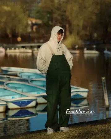 [ FreshService ] 백 새틴 오버롤