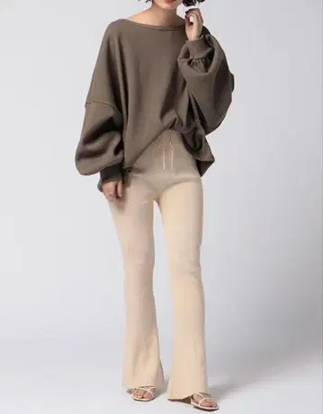 새상품 플레어 리브 니트 레깅스 ETRE TOKYO