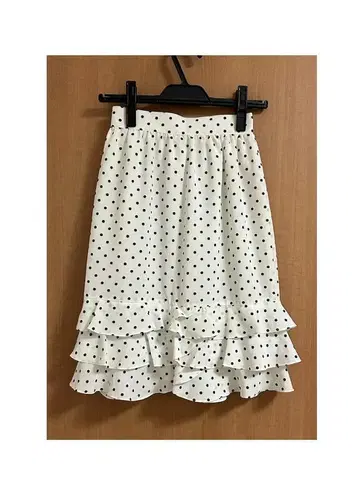 HUNDRED 핸드레드 스커트 도트