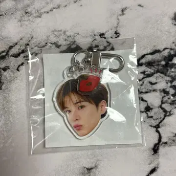 TREASURE 아사히 얼굴 키