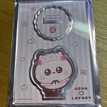 우챠 x Lafary 랜덤 아크릴 스탠드 메이드 딸기 2