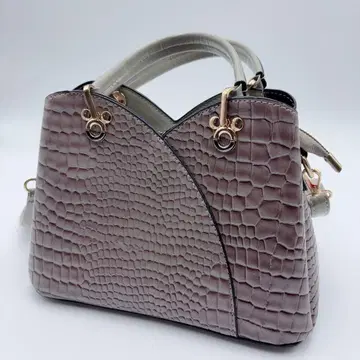 노브랜드 핸드백 숄더백 악어 엠보싱 가죽 그레이 계열