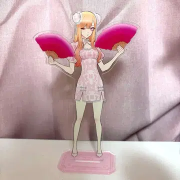 그 비스크 돌은 사랑을 한다 아크릴 스탠드