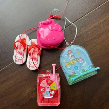 산리오 증정 헬로키티 세트 레트로 게임 참