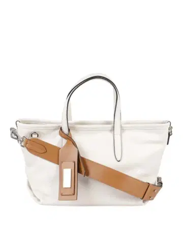 [새상품급] 잔니 키아리니 2WAY 가죽 토트 화이트 카멜 메탈 택