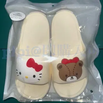 키티 타이니 참 페이스 디자인 슬리퍼 퓨로랜드 산리오
