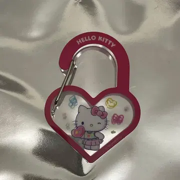 헬로키티 아크릴 카라비너