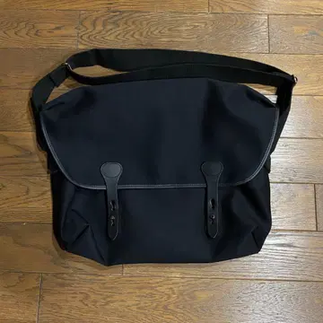 BILLINGHAM x JOURNALSTANDARD 별주 메신저 백