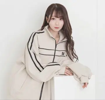 로제 뮤즈 저지 piping jersey 아우터