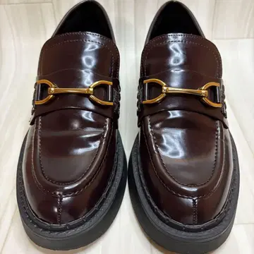 ZARA 자라 트랙 밑창 로퍼 통굽 버건디 레드 브라운