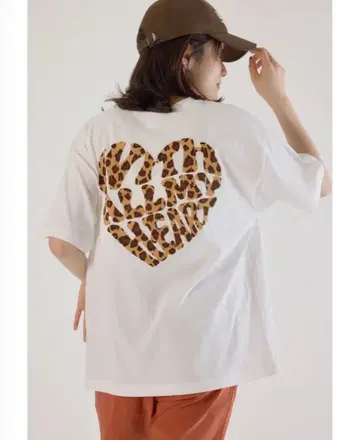 로데오 크라운 Heart Leopard 티셔츠 (화이트 S)