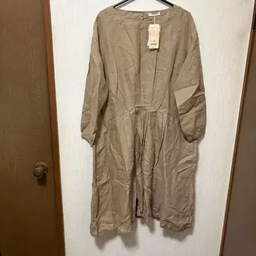 새상품 studio CLIP 스튜디오 클립 린넨 사이 원피스 베이지