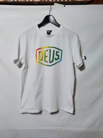 DEUS 로고 프린트 T셔츠 화이트