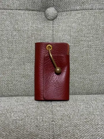 LONA Key case-U 테라코타 브라운