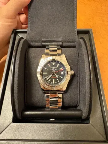 브라이틀링 어벤져 2 GMT