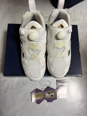 리복 인스타펌프 퓨리 화이트 새상품급!