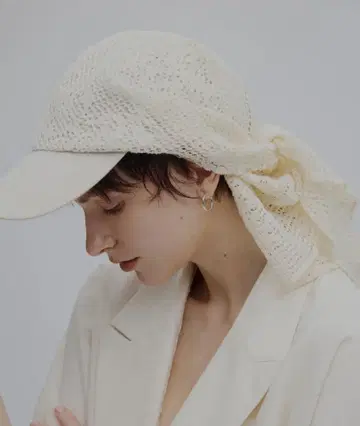 새상품 AMERI MESH DAMASK EMBROIDERY CAP