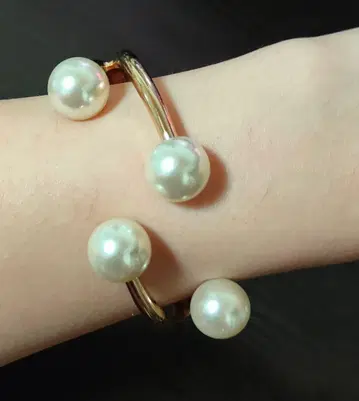 멀티 펄 뱅글 펄과 골드의 오픈 뱅글