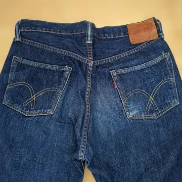 새상품급 풀카운트 구형 모델 0105 W30 다크 블루 스트레이트 데님