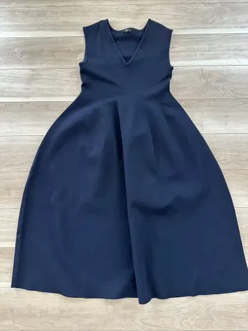 PLST 네이비 홀가먼트 원피스