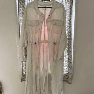 Samantha Mod 크림색 트렌치코트