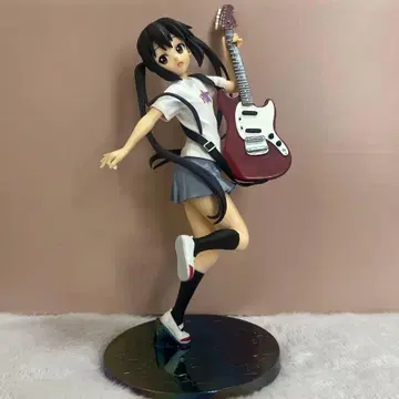 [배송비 포함] 케이온 프리미엄 피규어 나카노 아즈사 아즈냥