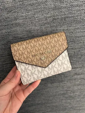 MICHAEL KORS 제트 세트 참 3단 폴더형 지갑