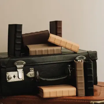 미사용품 라루체 다이어리 지갑 3단 폴더형 이탈리아 가죽 블랙