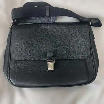 BALLY 블랙 가죽 숄더백