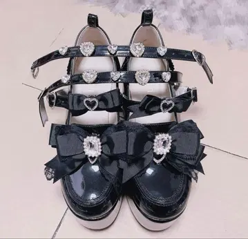 하트 비쥬 플랫폼 로퍼 lizlisa 블랙 에나멜 M