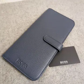 새상품급 HUGO BOSS 네이비 가죽 오거나이저 이단 장지갑