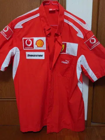 푸마 페라리 반팔 피트 셔츠 L 사이즈