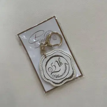 [ 새상품 미개봉 ] 아무로 나미에 키링 Finally