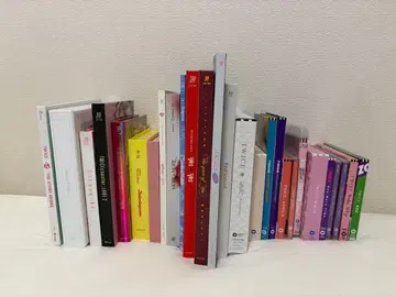 TWICE CD 앨범 컬렉션 twice 트와이스 앨범 세트