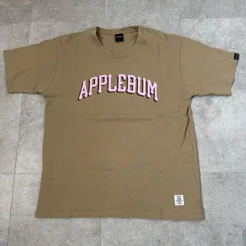 주말 [ 5000엔 ] APPLEBUM 베이지 T셔츠 L사이즈