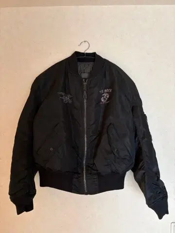 더 락 MA-1 플라이트 자켓