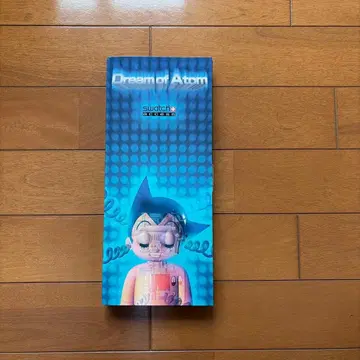 Swatch Dream of Atom 한정판 시계 외부 박스 얼룩 있음