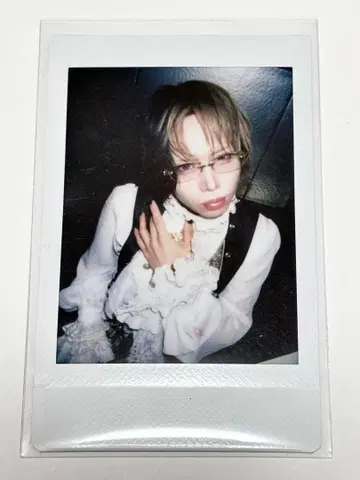 0.1g의 오산 미도리카와 유우 씨 폴라로이드 2026/4/12