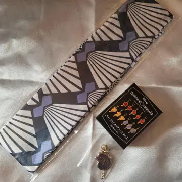 디즈니 트위스티드 원더랜드 스카프 참 옥타비넬 제이드 할로윈