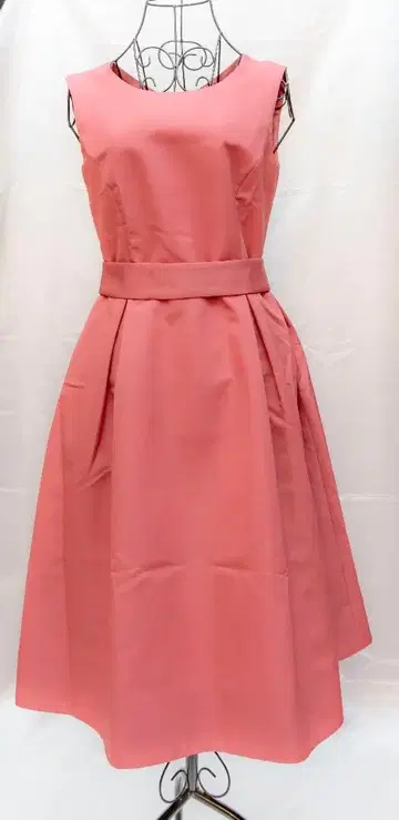 유니버셜 뮤즈 원피스 핑크 계열 캐주얼 포멀 아가씨 새상품급