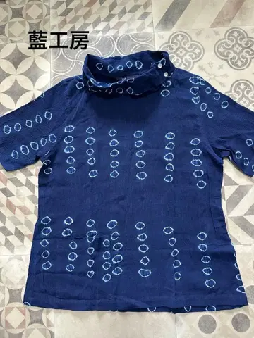 아이코보 아이조메 네이비 스탠드 카라 반팔 블라우스